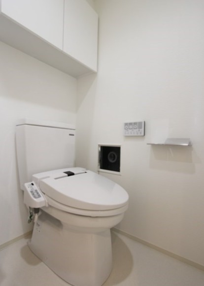 東武伊勢崎線 曳舟駅 徒歩9分 8階建 築10年のトイレ写真