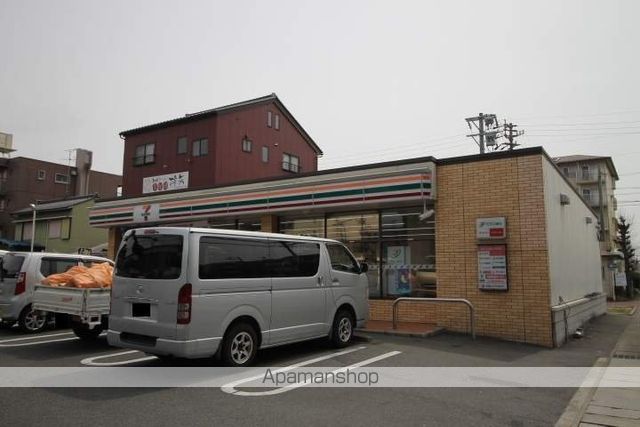 コンビニ　セブン－イレブン名古屋畑江通８丁目店（コンビニ）まで1000m