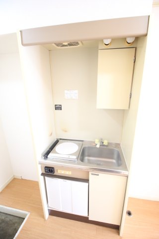 ヒルズ北葛西B棟のキッチン写真