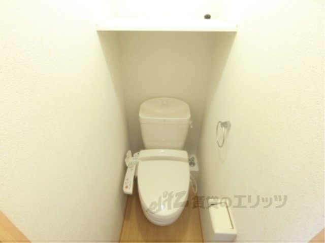 レオパレスプレズントのトイレ写真