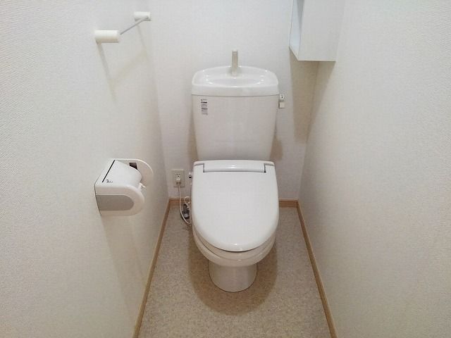 ポートヒルズ Tのトイレ写真