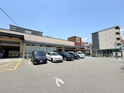 スーパー　イズミヤ庄内店（スーパー）まで382m
