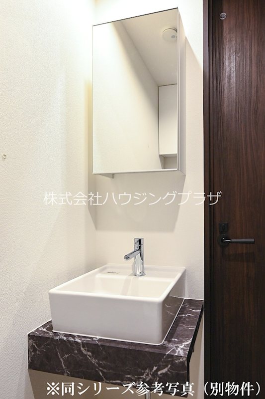 洗面設備　洗面台　※別物件・類似シリーズ写真