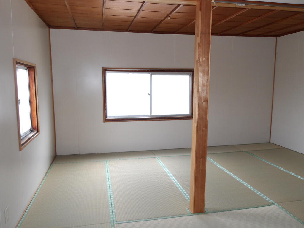 今森275-11貸家の内装写真