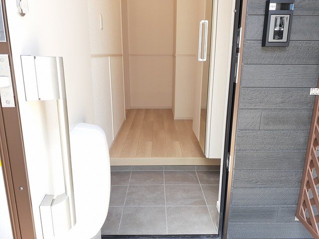 トイレ　清潔感のあるトイレです