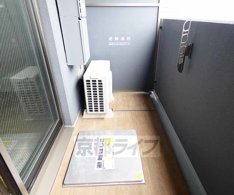 バルコニー　明るいバルコニーです。