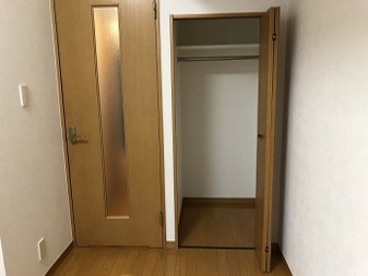 収納　クローゼット　別部屋参考写真
