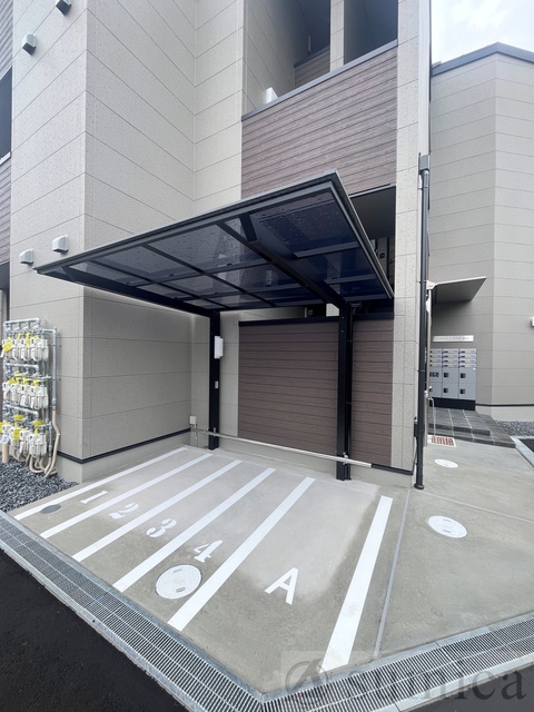 その他共有部分　屋根付き駐輪場が嬉しいです♪♪