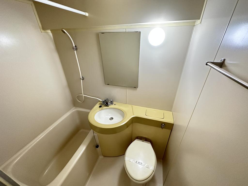 グレイスフル第3東三国のトイレ写真