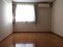 居室・リビング　日当たりがよく、風通しもよいお部屋です。