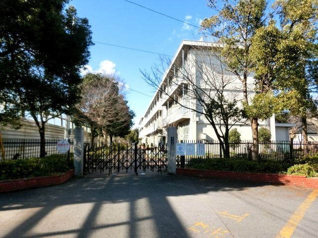 【フィオーレの小学校】