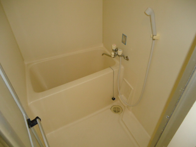バス・シャワールーム　浴室