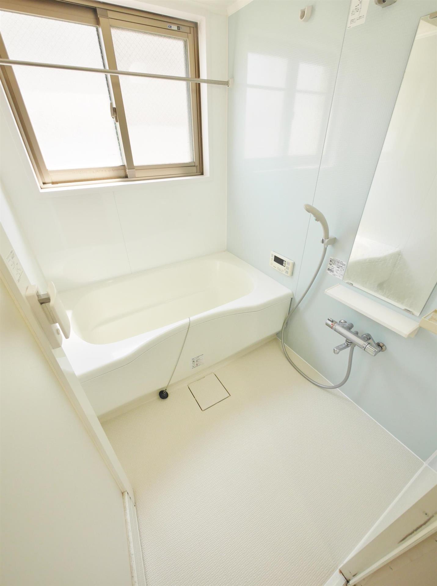 バス・シャワールーム　同仕様写真