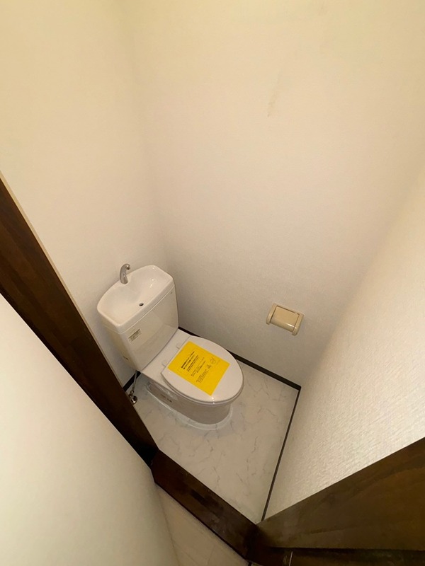 トイレ　別部屋参考