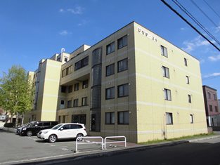 札幌市厚別区厚別南のマンションの建物外観