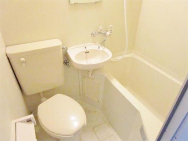 トイレ　３点ユニット