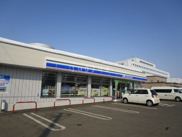 コンビニ　ローソン9条西8丁目店（コンビニ）まで329m