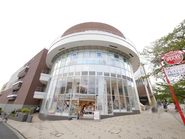 ホームセンター　Francfrancたまプラーザ店（ホームセンター）まで720m