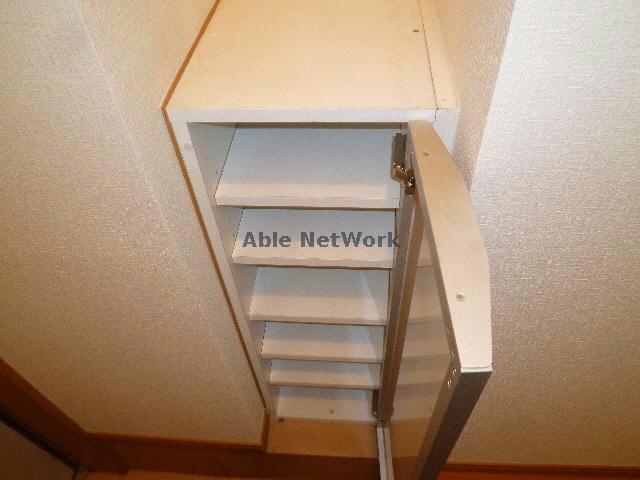 玄関　同型タイプ