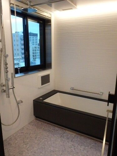 バス・シャワールーム　ＡＲＴＥＭＩＳ　ＭＩＮＡＭＩ　ＡＺＡＢＵ