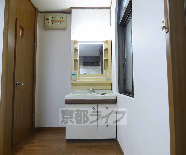 洗面設備　洗面所です。