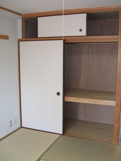 収納　※別室の写真です