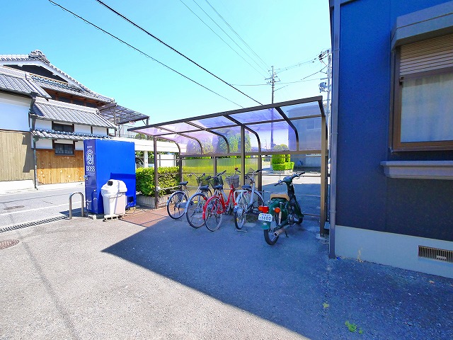 その他共有部分　自転車置き場