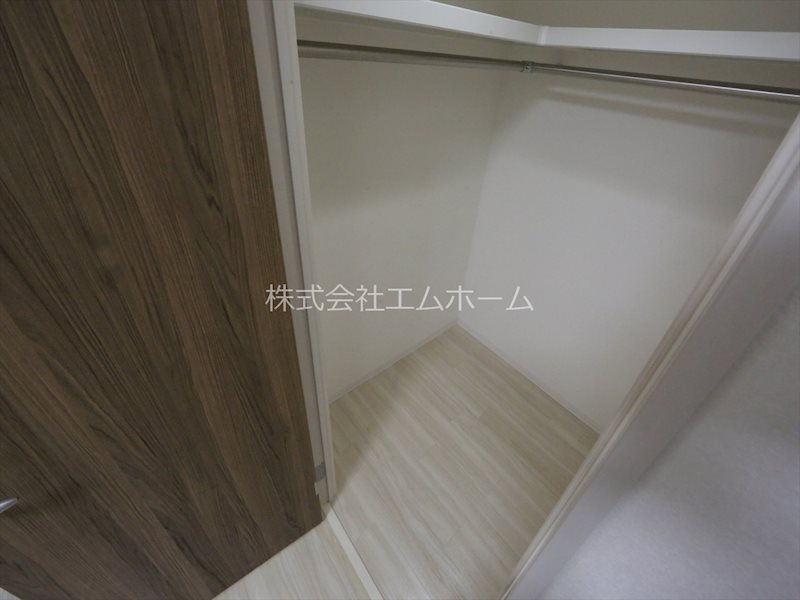 収納　ウォークインクローゼット付（収納充実してます）