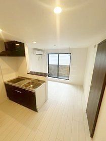 居室・リビング　建築中のため、同施工タイプの参考写真です。