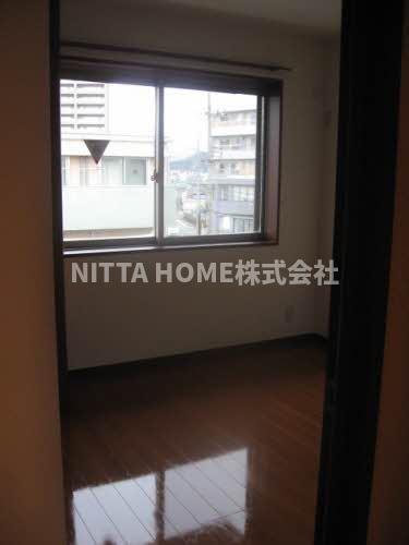 その他部屋・スペース　洋室は６．３帖５．３帖４．１帖の３部屋です◎