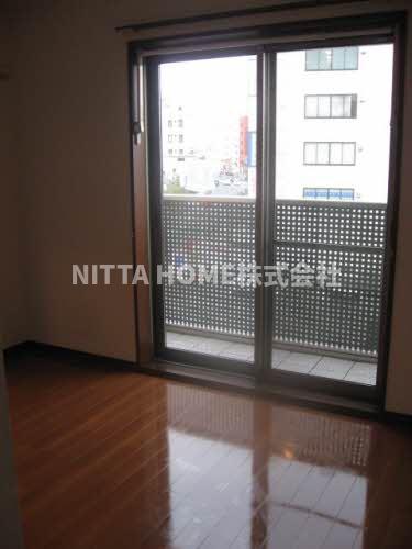 その他設備　南東向きバルコニーで日当たりGOOD★