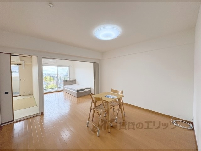 居室・リビング　洋室