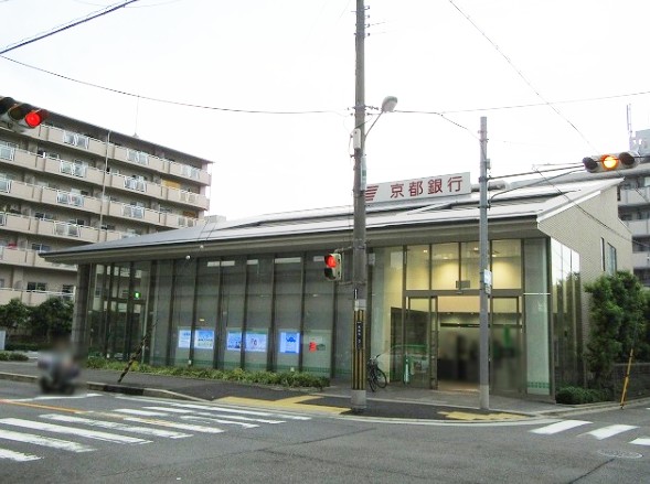 銀行　京都銀行 東大阪支店（銀行）まで412m