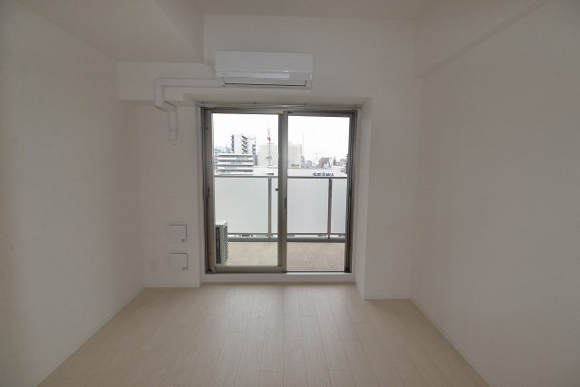 居室・リビング　写真は同マンションの別のお部屋のものです