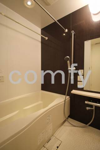 バス・シャワールーム　追炊き洋室乾燥機付きバス