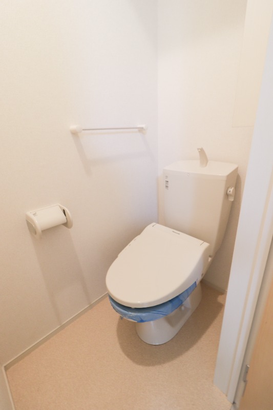 トイレ　図面と現状に相違がある場合には現状を優先