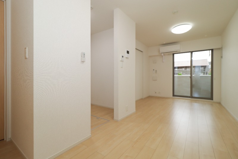 居室・リビング　図面と現状に相違がある場合には現状を優先