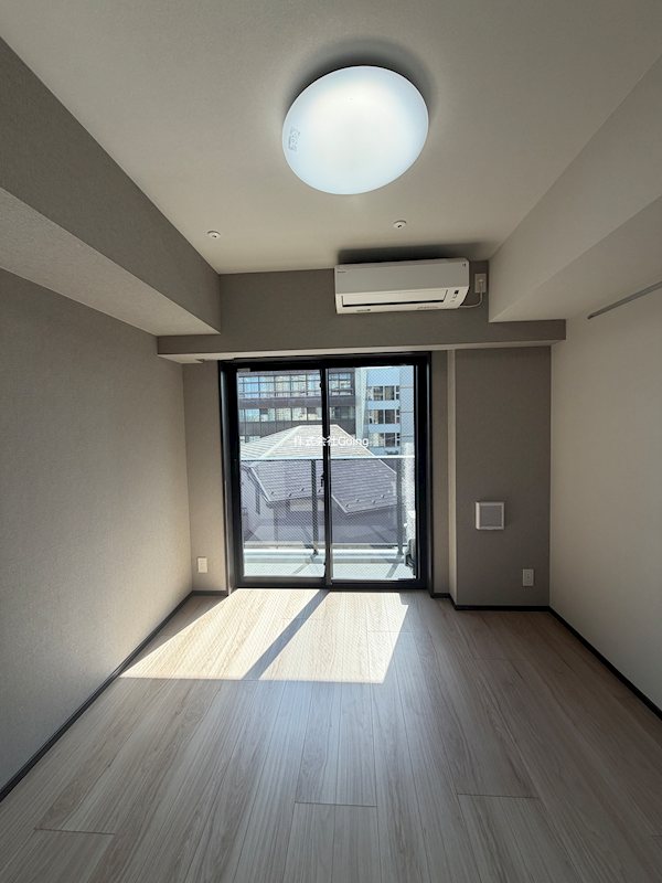 玄関　※別部屋参考