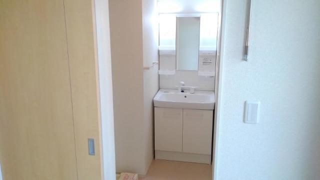 洗面設備　シャンプードレッサー