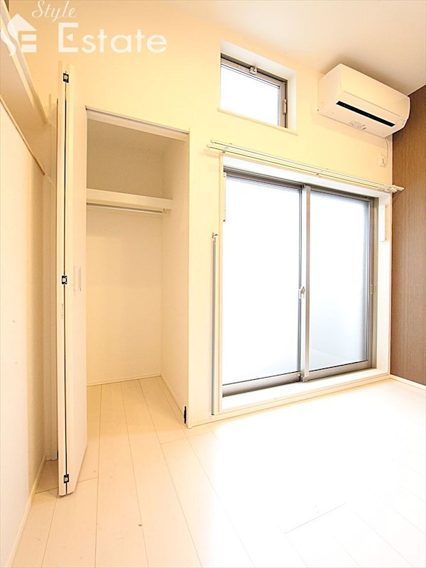 収納　クローゼット