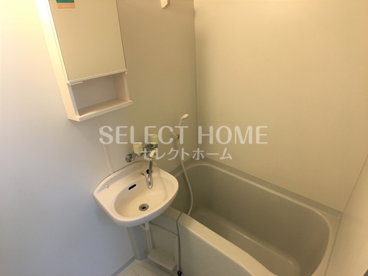 バス・シャワールーム　落ち着いた空間のお風呂です 同型タイプ