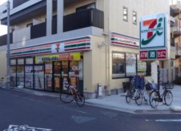 コンビニ　セブンイレブン荒川東日暮里1丁目店（コンビニ）まで316m