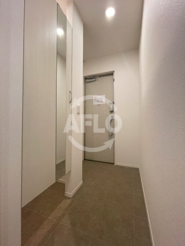 玄関　グリーンコート鷹合　玄関