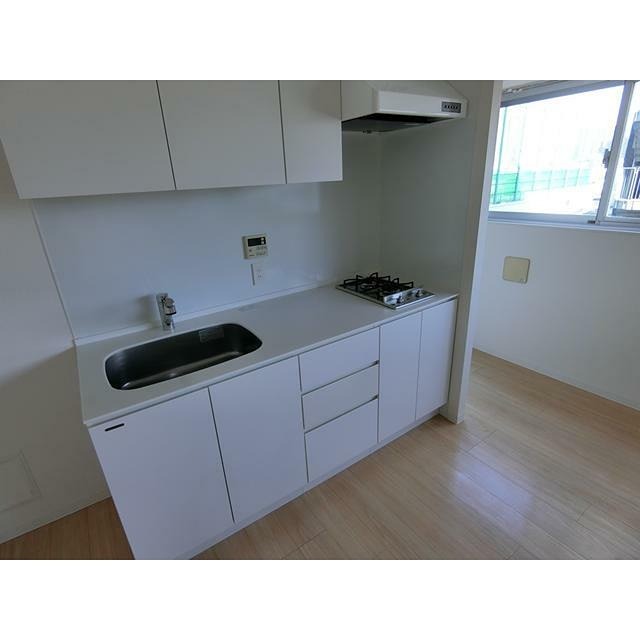 キッチン　※同仕様写真含む