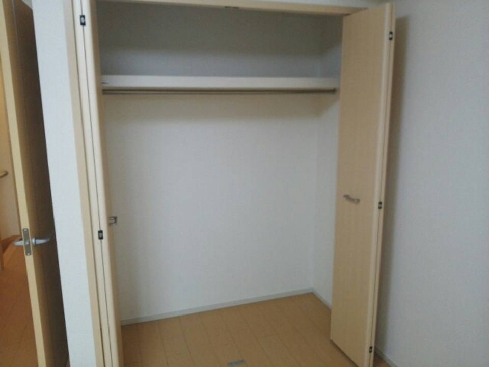 収納　クローゼット