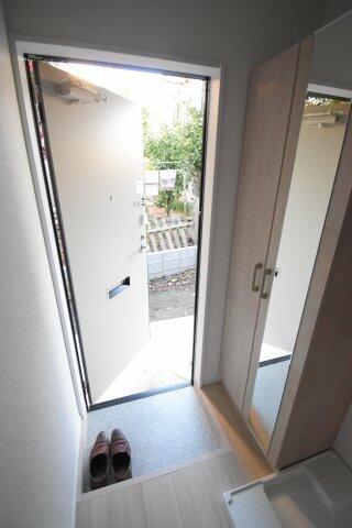 玄関　※参考画像です。