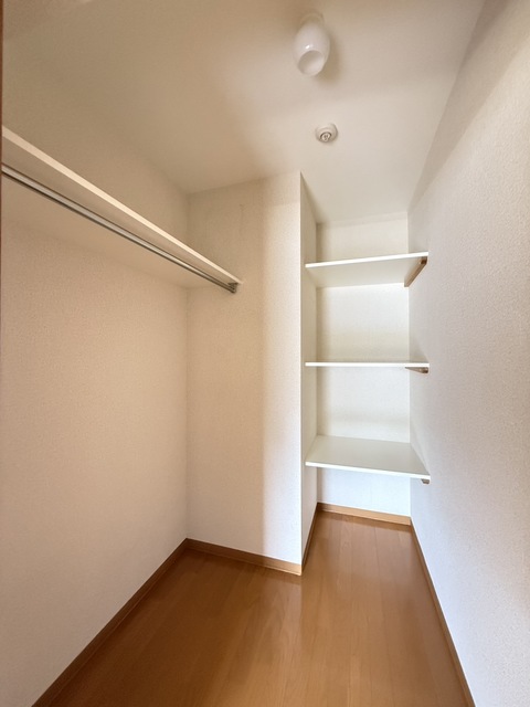 収納　別部屋参考写真です