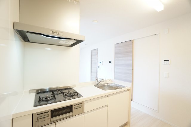 キッチン　※同物件・同タイプの写真です。