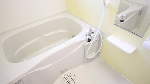 バス・シャワールーム　お風呂で日々の疲れを落としましょう