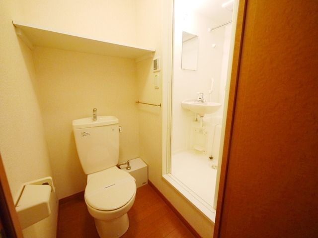 トイレ　★清潔感のあるトイレ★